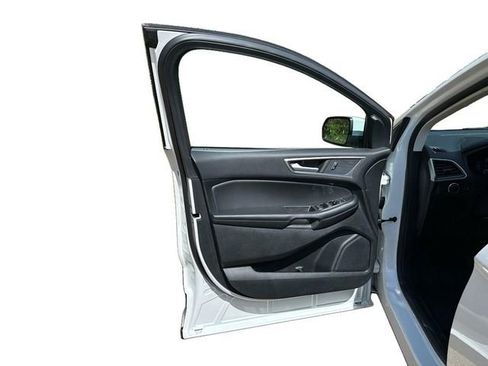 Used 2023 Ford Edge SEL w/ Convenience Package image 26