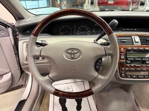 Used 2003 Toyota Avalon XLS FWD image 14