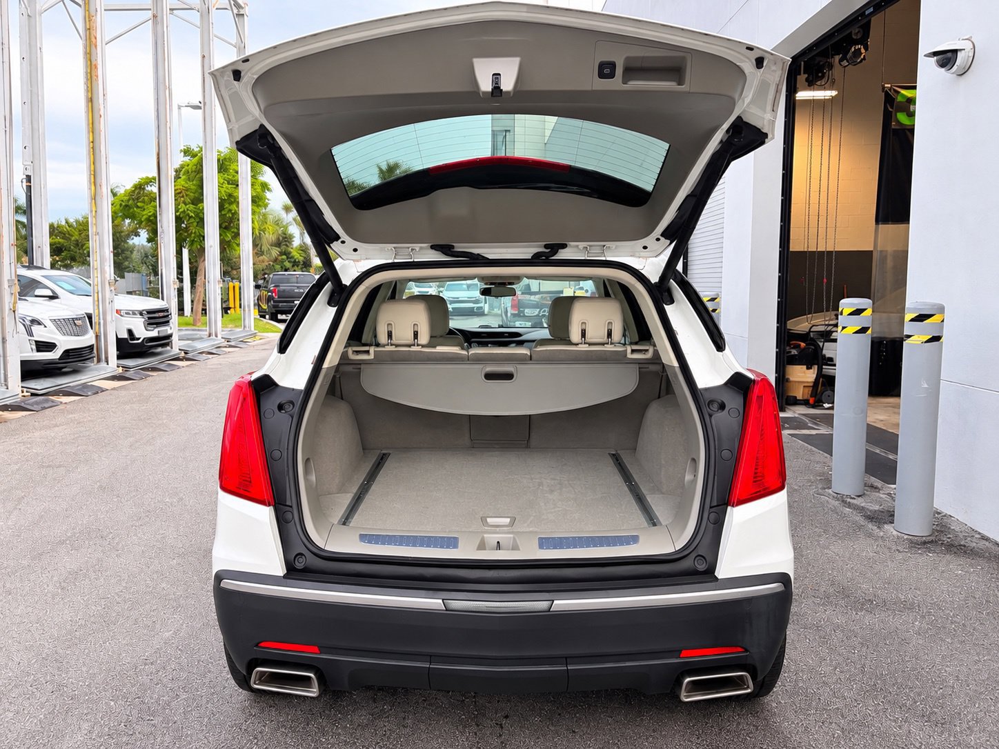 Used 2018 Cadillac XT5 Luxury FWD image 7