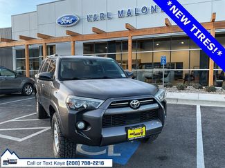 Used 2020 Toyota 4Runner SR5 video 1