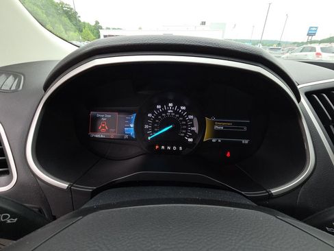 Used 2020 Ford Edge SEL w/ Cold Weather Package AWD/4WD image 9