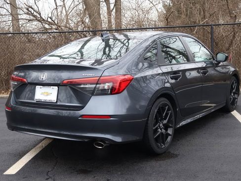 Used 2023 Honda Civic Sport image 8