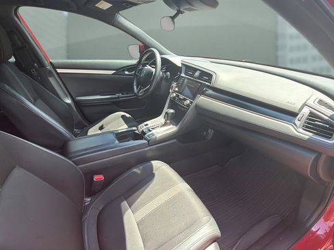 Used 2021 Honda Civic Sport image 18