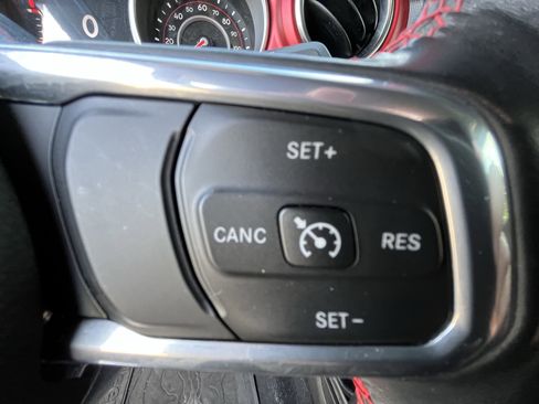 Used 2022 Jeep Wrangler Unlimited Rubicon w/ Xtreme Recon 35" Tire Package image 20