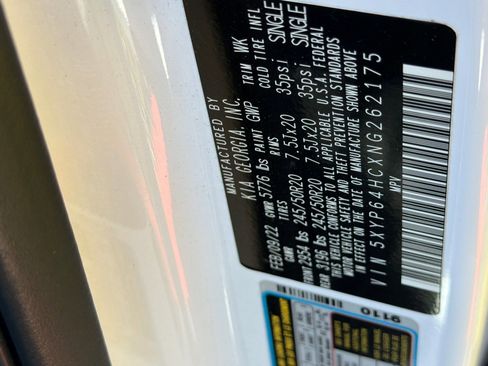 Used 2022 Kia Telluride S image 19