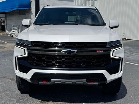 Used 2021 Chevrolet Tahoe Z71 w/ Z71 Signature Package AWD/4WD image 2