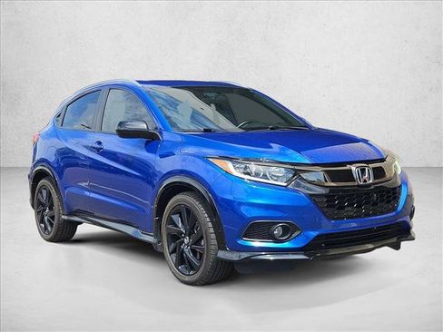 Used 2021 Honda HR-V Sport image 3