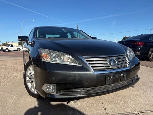 Used 2011 Lexus ES 350 image 3