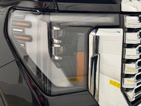 Certified 2024 GMC Sierra 3500 Denali w/ Technology Package image 26