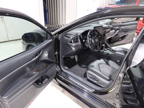 Used 2022 Toyota Camry TRD w/ TRD Package w/JBL Audio FWD image 18
