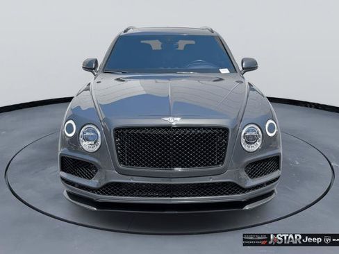 Used 2020 Bentley Bentayga AWD/4WD image 2