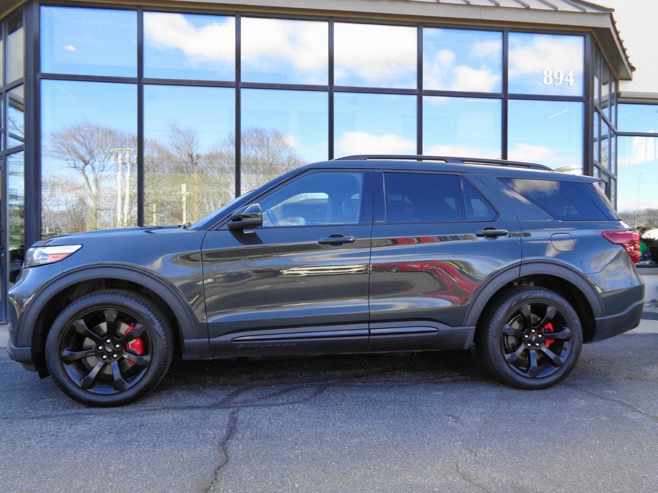 Used 2024 Ford Explorer ST w/ Equipment Group 401A AWD/4WD image 8