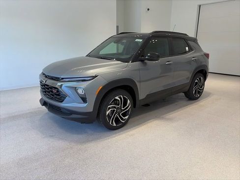 New 2026 Chevrolet TrailBlazer RS w/ Convenience Package AWD/4WD image 3