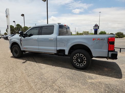 Certified 2024 Ford F250 Platinum AWD/4WD image 4