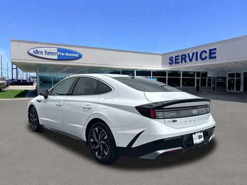 Used 2024 Hyundai Sonata SEL FWD image 5