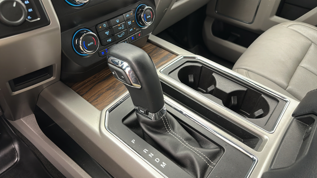 Used 2019 Ford F150 Lariat AWD/4WD image 22
