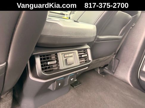 Used 2025 Ford F150 Raptor AWD/4WD image 24