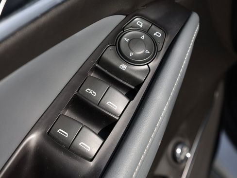 Used 2020 Buick Enclave Preferred image 11