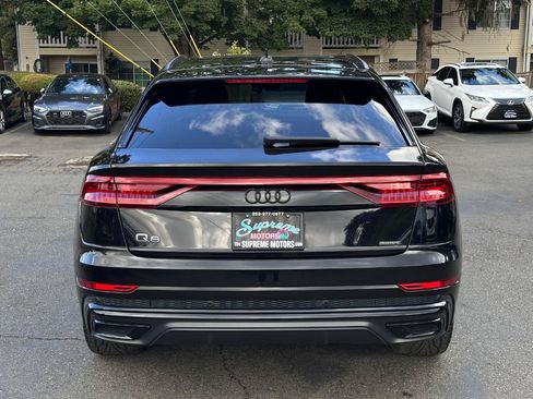 Used 2019 Audi Q8 Prestige w/ Luxury Package AWD/4WD image 15