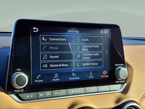 Used 2024 Nissan Sentra SV w/ SV Premium Package image 27