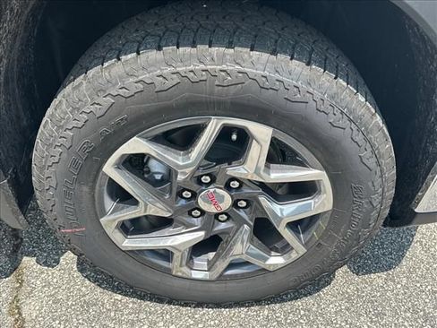 New 2026 GMC Sierra 1500 SLT w/ SLT Premium Plus Package AWD/4WD image 15