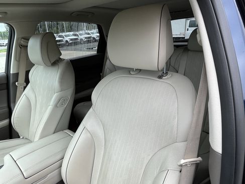 Used 2022 Genesis GV80 3.5T Advanced + AWD/4WD image 17