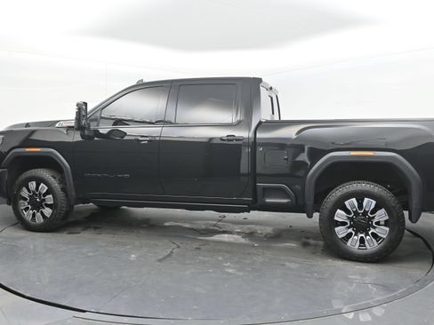 Used 2024 GMC Sierra 2500 Denali w/ Denali Reserve Package AWD/4WD image 8