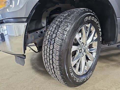 Used 2015 Ford F150 XLT w/ Equipment Group 301A Mid image 37