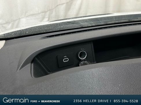 Used 2023 Ford Transit 350 XLT image 21