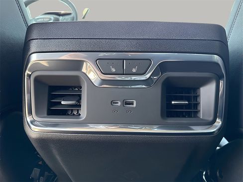 New 2025 GMC Sierra 2500 SLT w/ Texas SLT Premium Package image 12