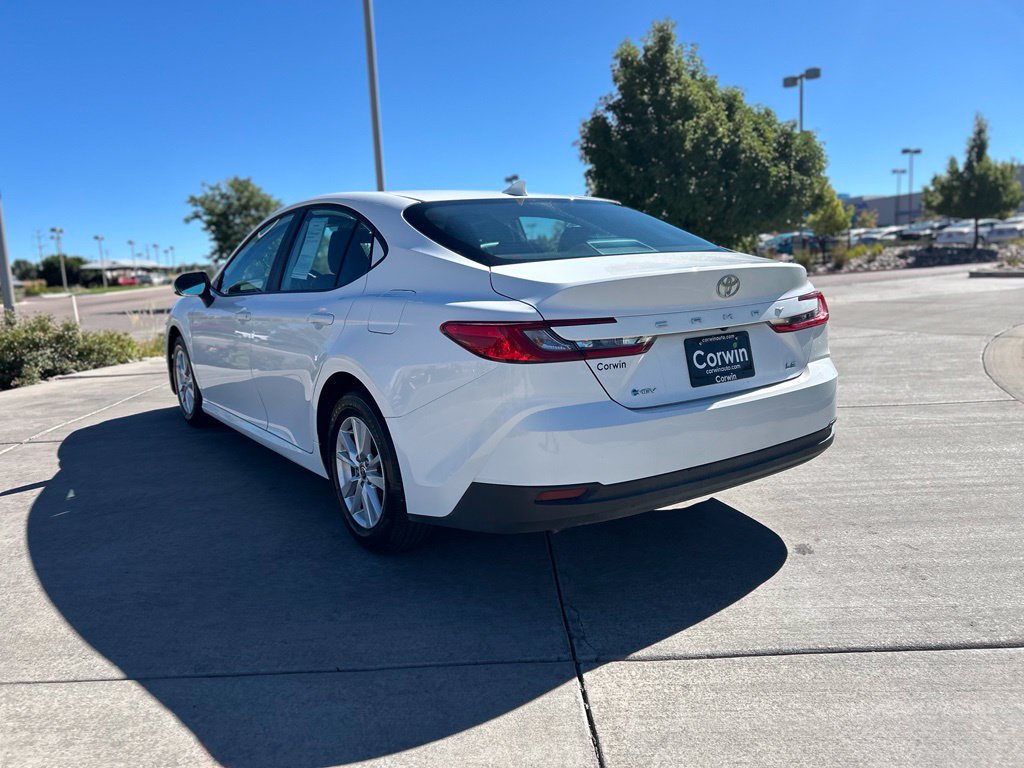 Used 2026 Toyota Camry LE FWD image 5