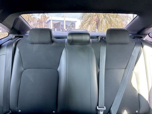 Used 2022 Honda Civic Sport image 14