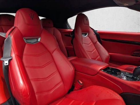 Used 2018 Maserati GranTurismo MC image 19