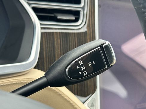 Used 2013 Tesla Model S 85 image 18
