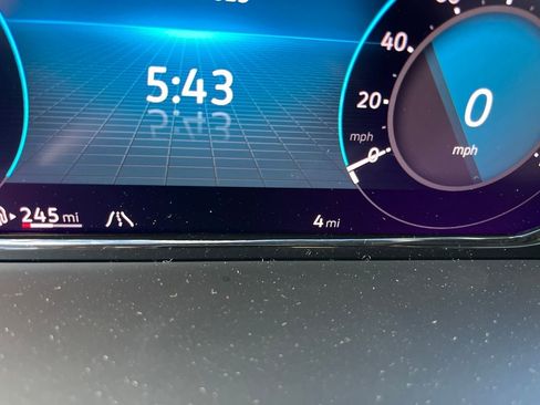 New 2026 Volkswagen Atlas SE image 10