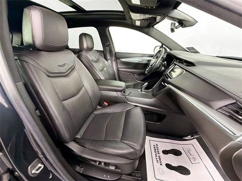 Used 2019 Cadillac XT5 Luxury image 31
