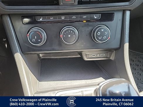 Certified 2024 Volkswagen Jetta Sport FWD image 9