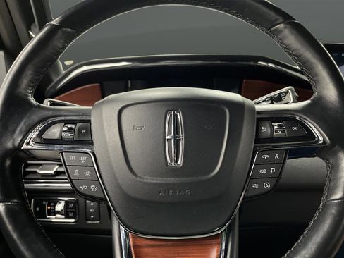 Used 2024 Lincoln Navigator L Reserve image 18