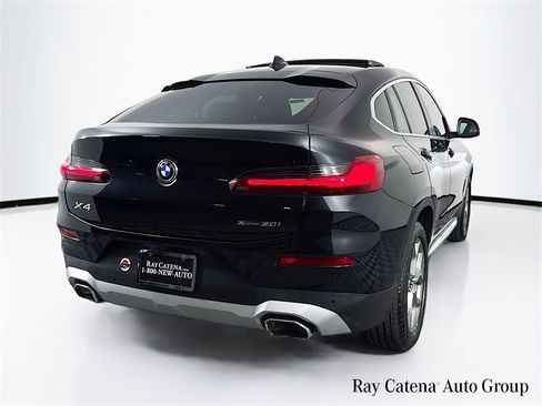 Used 2023 BMW X4 xDrive30i w/ Premium Package image 7