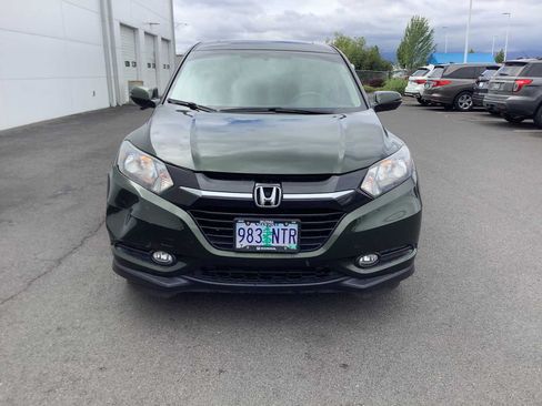Used 2016 Honda HR-V EX image 9