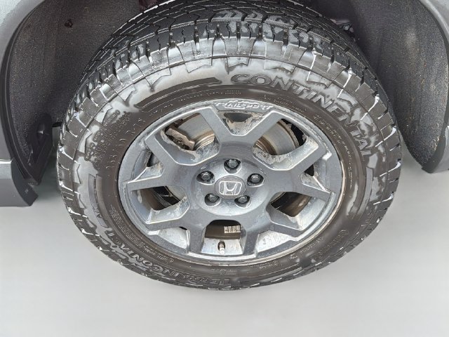 Used 2025 Honda Pilot TrailSport image 13