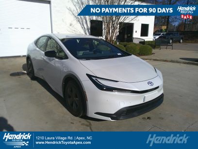 Used 2023 Toyota Prius LE