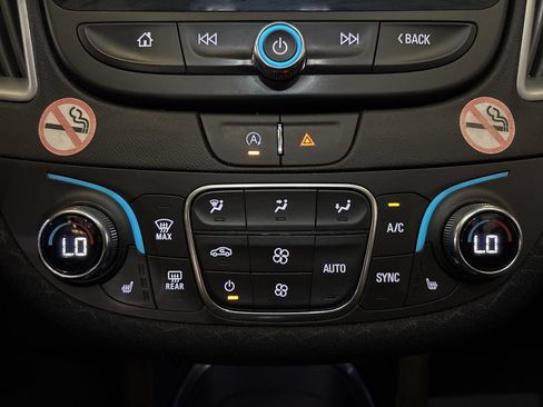 Used 2023 Chevrolet Malibu LT FWD image 27