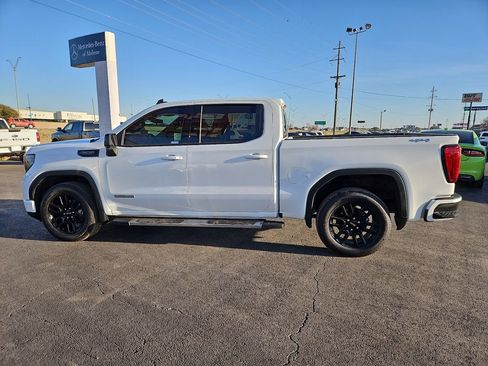 Used 2025 GMC Sierra 1500 Elevation w/ Preferred Package AWD/4WD image 3