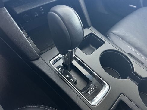 Used 2018 Subaru Outback 3.6R Limited image 30