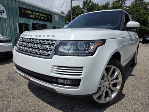 Used 2014 Land Rover Range Rover Supercharged AWD/4WD image 2