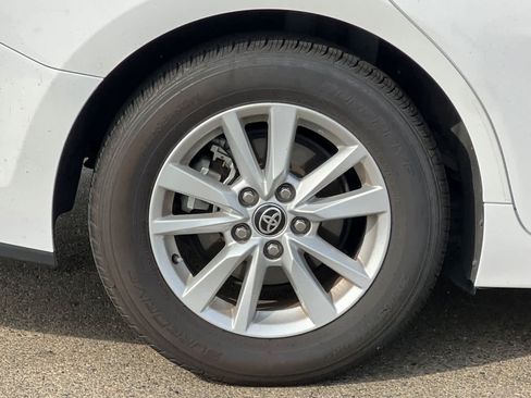 Used 2025 Toyota Camry LE FWD image 19