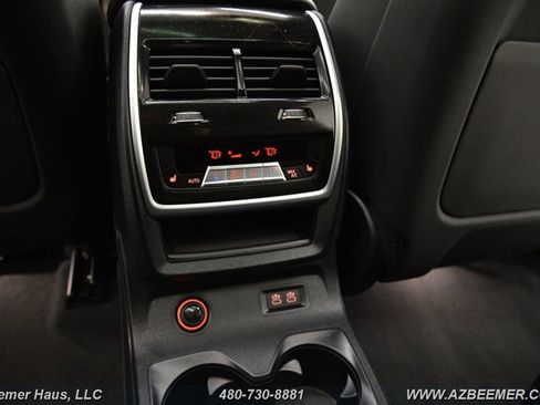 Used 2024 BMW ALPINA XB7 AWD/4WD image 26