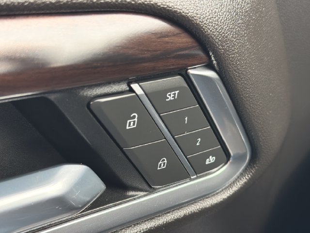 Used 2022 GMC Sierra 1500 SLT AWD/4WD image 37