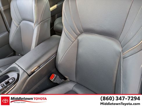 Certified 2025 Toyota Crown AWD/4WD image 13
